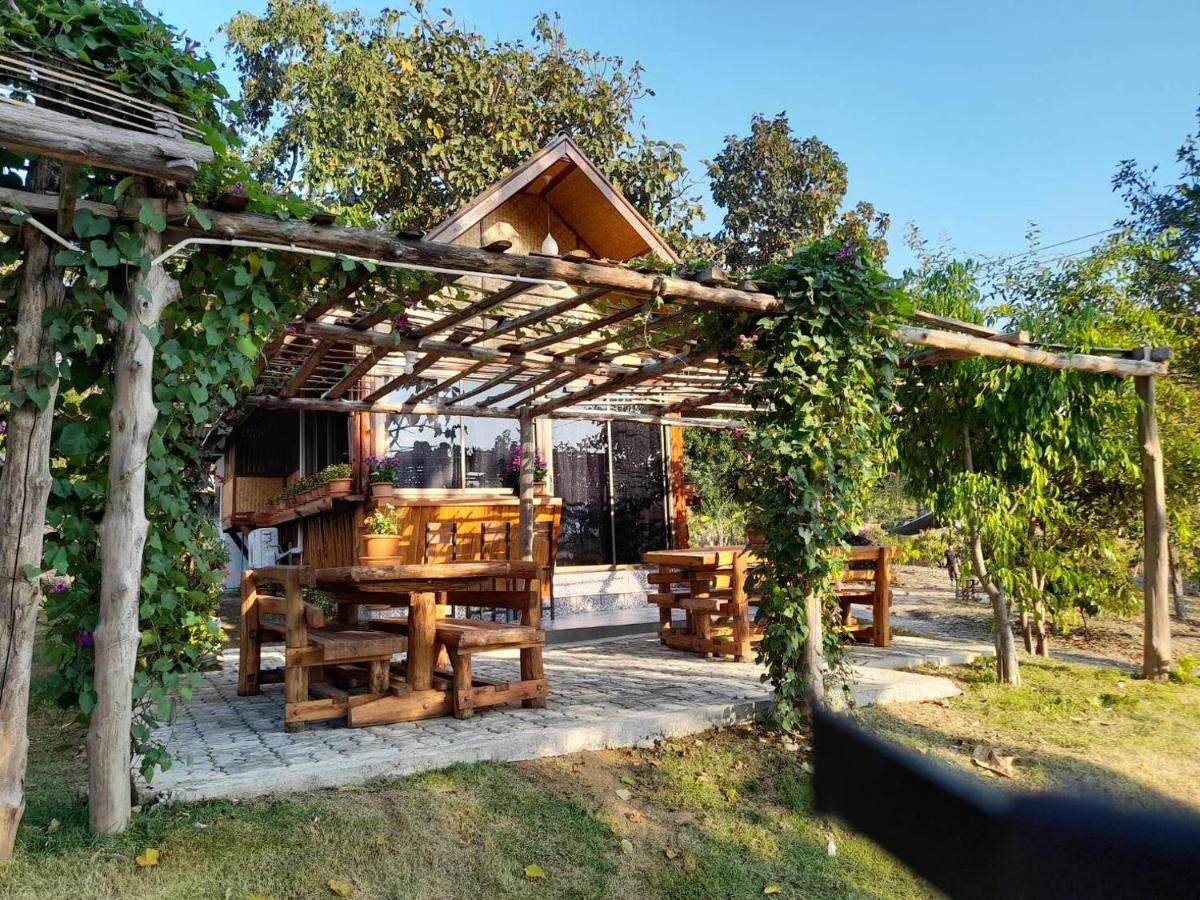 Hin Khong Villa - A Tropical Surprise Ban Huai Sai  Buitenkant foto